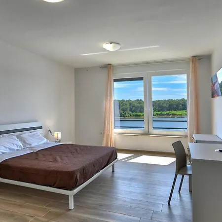 1 Holiday home *